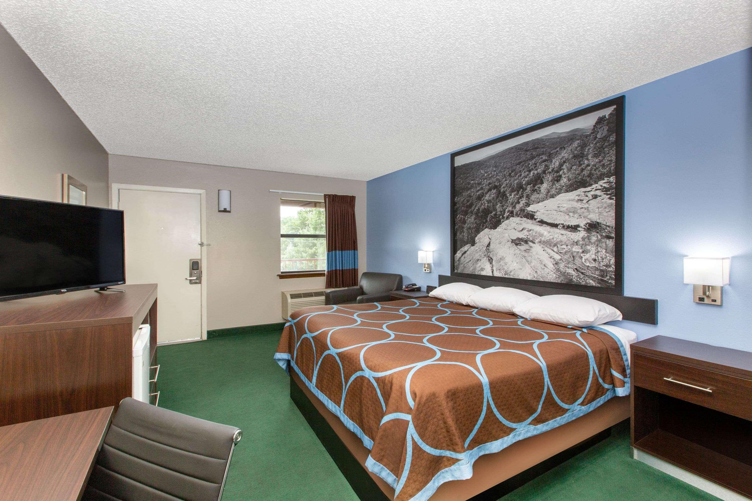 Super 8 By Wyndham Malvern Exterior foto